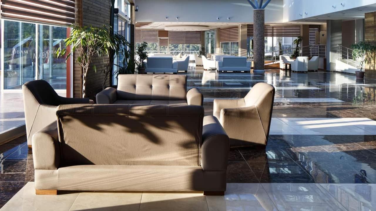 Obam Termal Resort Hotel Ve Spa Sindirgi エクステリア 写真